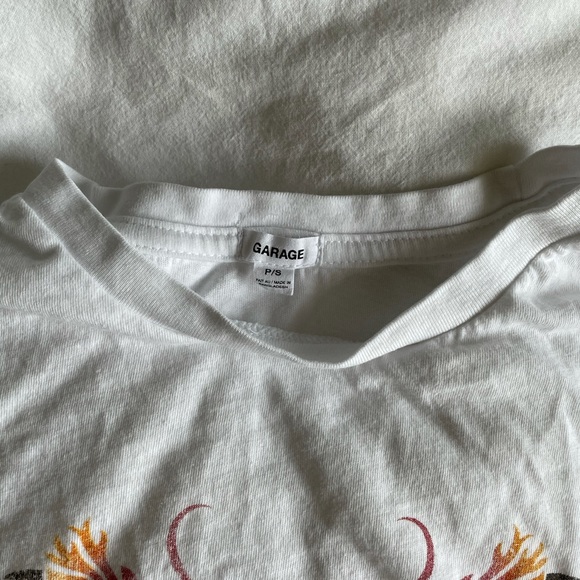 GARAGE CROP TOP - Picture 4 of 4